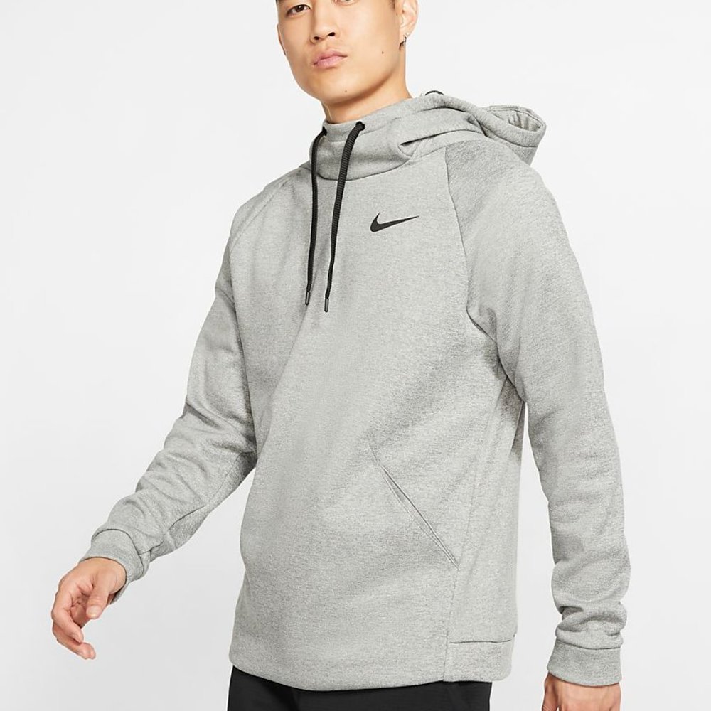 *NWT* Nike Therma Hoodie